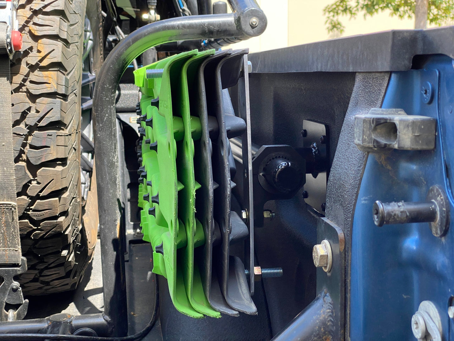 Bedside BoxLink Accessory Bar