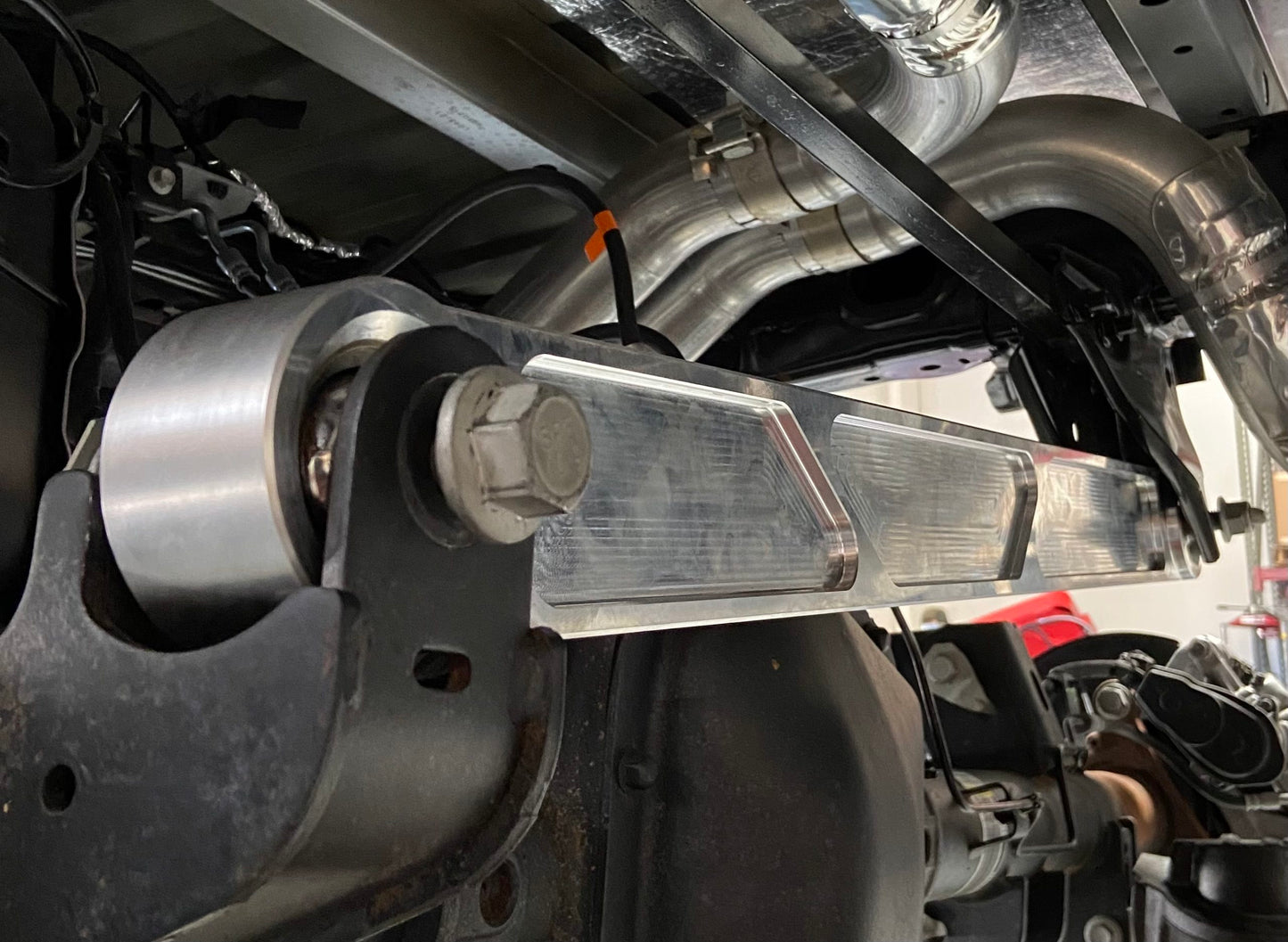 Gen 3 Raptor Rear Panhard Bar