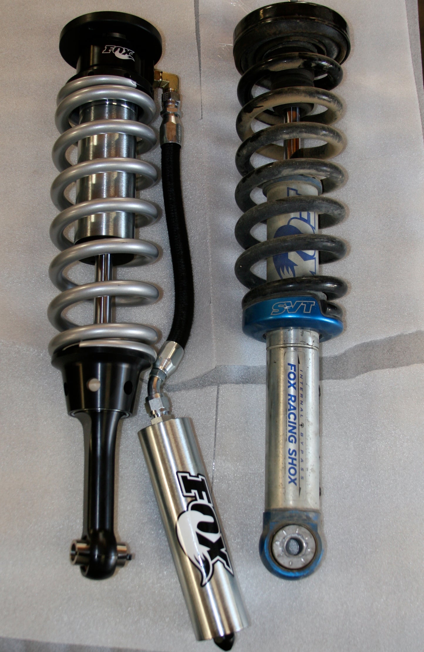 Fox 3.0 Factory Series Coil-Over Internal Bypass Reservoir